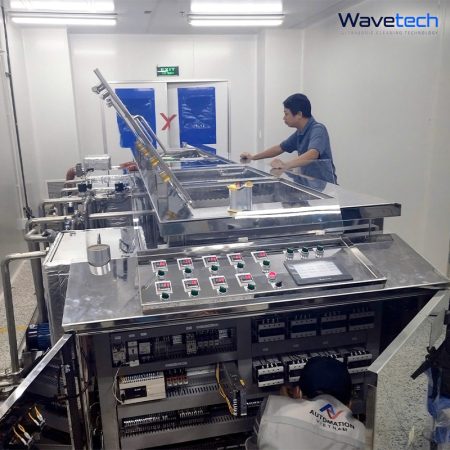 Hệ máy rửa siêu âm đa bể có tích hợp sấy khô,lọc tuần hoàn chảy tràn